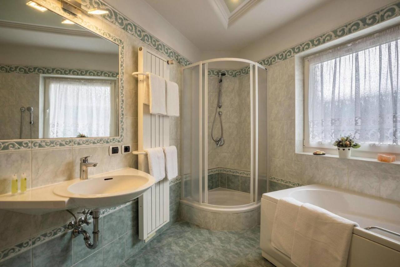 Villa Anita San Vigilio Di Marebbe Bagian luar foto